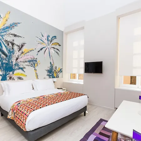 Palais Saleya Boutique Hotel-3