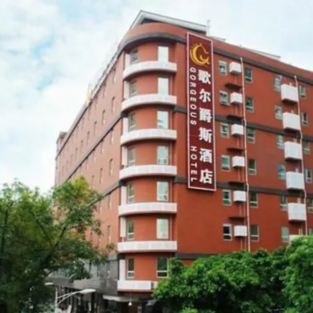 Gorgeous Hotel-2