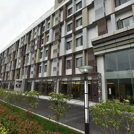 Shanghai-Deco Hotel-Free Shuttle Bus To Pudong Airport And Disneyland-2