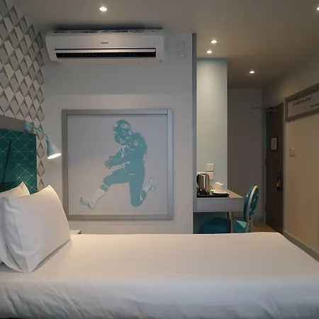 Best Western Plus London Wembley Hotel-3