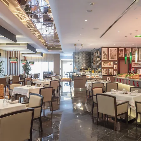 Pearl Rotana Capital Centre-3