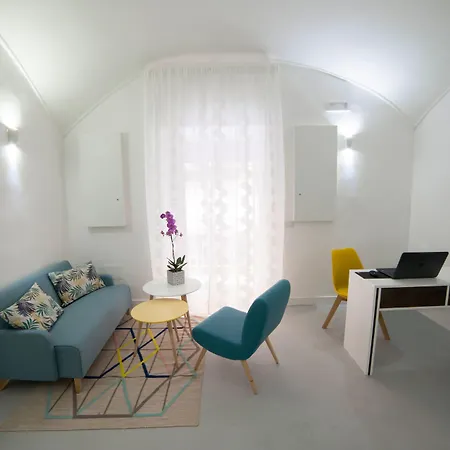 Dada Suite-2
