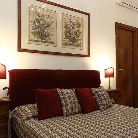 Houspitality Caesar Bed & Breakfast-3