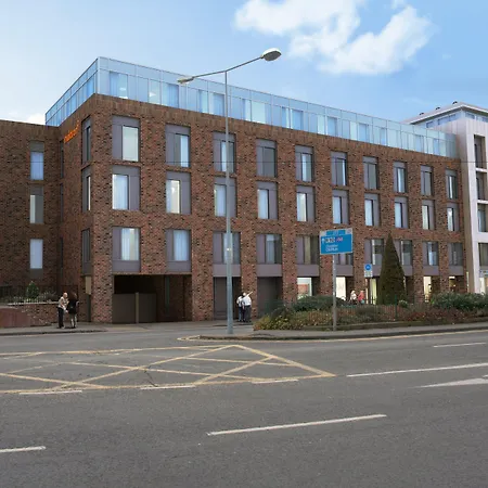 Maldron Hotel Kevin Street, Dublin City-3