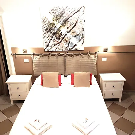 Sweet Dreams Roma-3