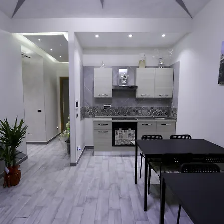 Donn'Anna Suite-2