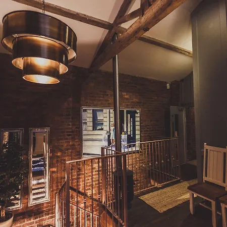 The Cow Hollow Hotel-2