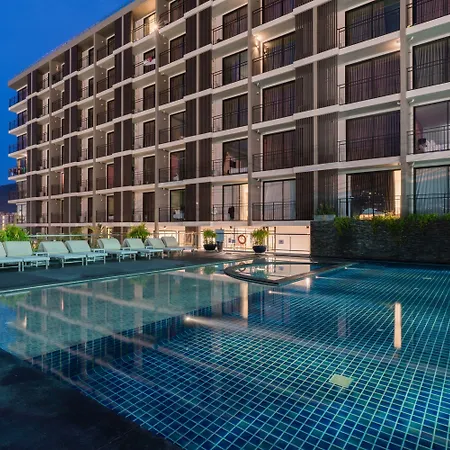 New Square Patong Hotel-2