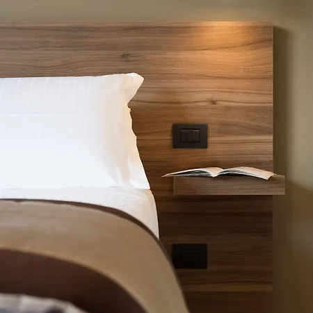 7Th Floor Suite-3