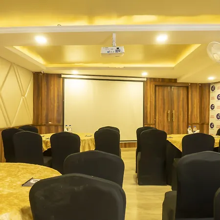 Hotel Avishi Greens-2