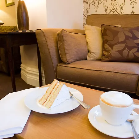 The Hideaway At Windermere (Adults Only)-2