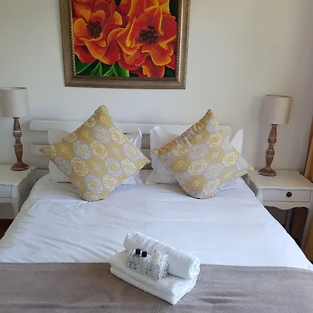 Valley Heights Guest House And B & B-3