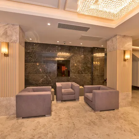 Golden Royal Hotel & Spa-3