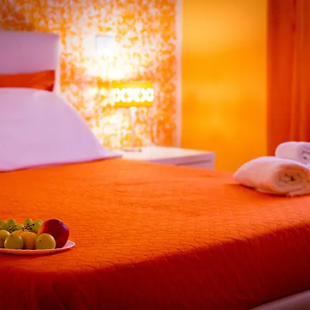 Colors B&B-3