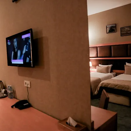 Gm City Hotel Baku - Free Swimming Pool-3