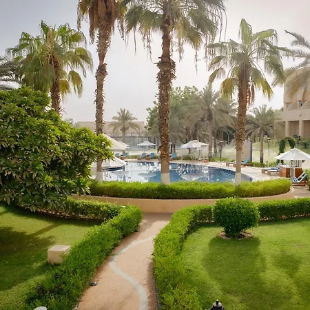 Metropolitan Al Mafraq Hotel-3