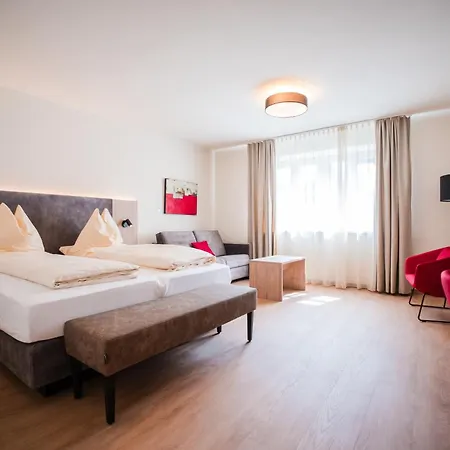Hotel Rosenvilla-2