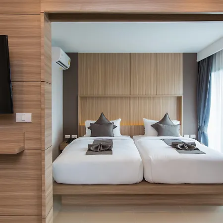 The Bay Exclusive Hotel-3