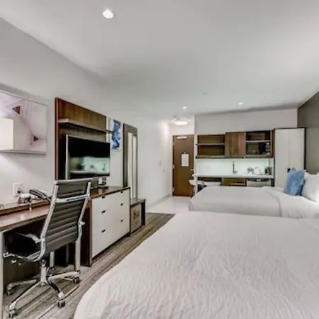 Est Hotel-3