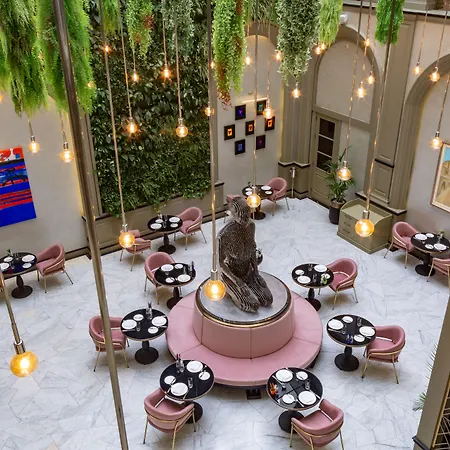 Art Gallery Hotel-3