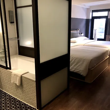 City Suites - Main Station-2