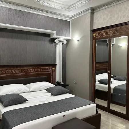 Hotel Roma & Tours-3