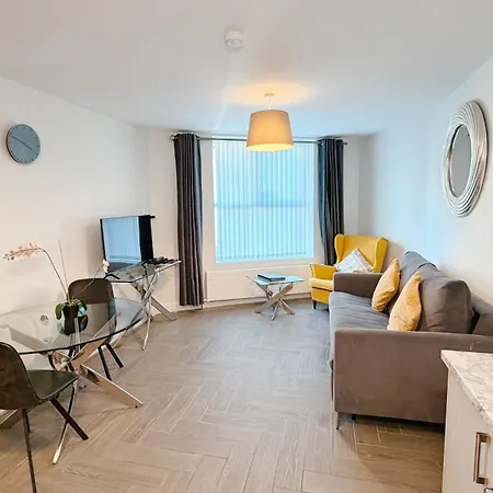 Broc House Suites-3