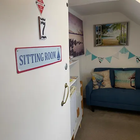 Beachcomber Guesthouse-2