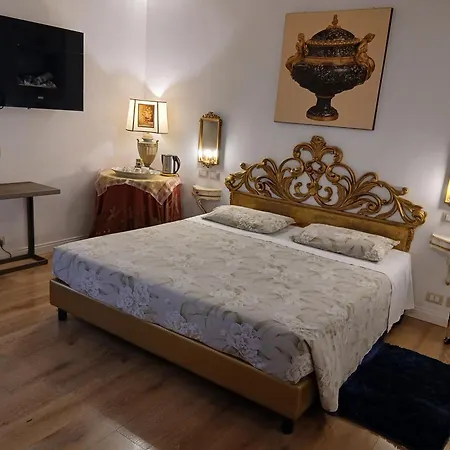 Excellent Trinity Rooms-3