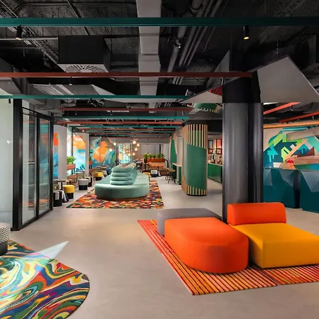 Aloft By Marriott Madrid Gran Via-2