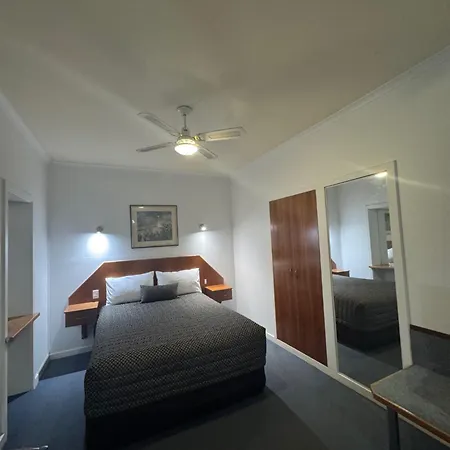 The Sands Motel-3