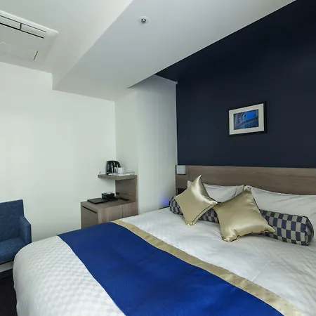 Best Western Plus Hotel Fino Osaka Kitahama-3