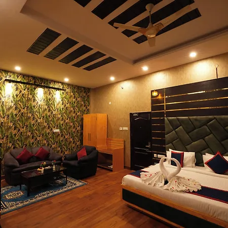 Hotel Bella Heights-3