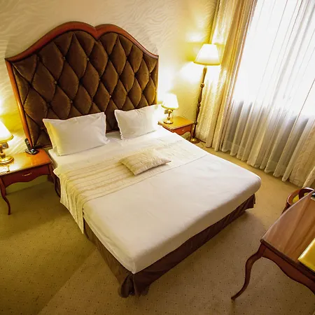Sapphire Inn Hotel-2
