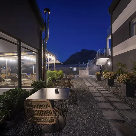 Kloof Street Hotel - Lion Roars Hotels & Lodges-3