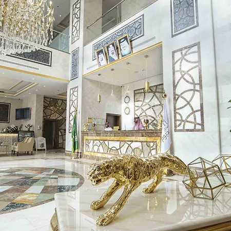 Iridium 70 Hotel-3