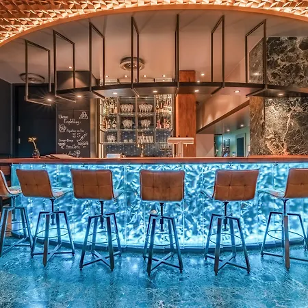 Unsoeld'S Factory Hotel-3