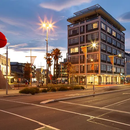 The Muse Christchurch Art Hotel-3