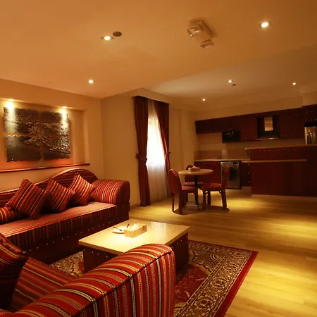 Al Liwan Suites Rawdat Al Khail-2