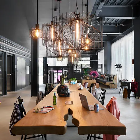 Moxy Milton Keynes-2