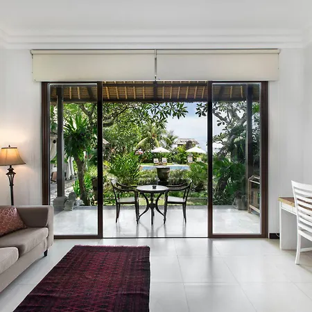 Villa Pantai Karang-2