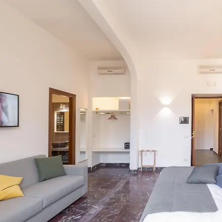 Lombardia40 Luxury Suites-3