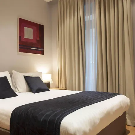 12 London Street Apartments-2