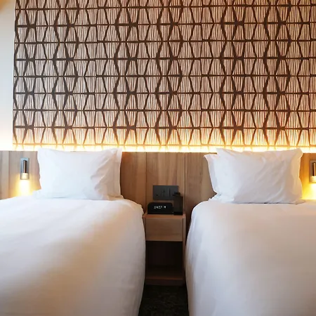 Oakwood Hotel Oike Kyoto-2