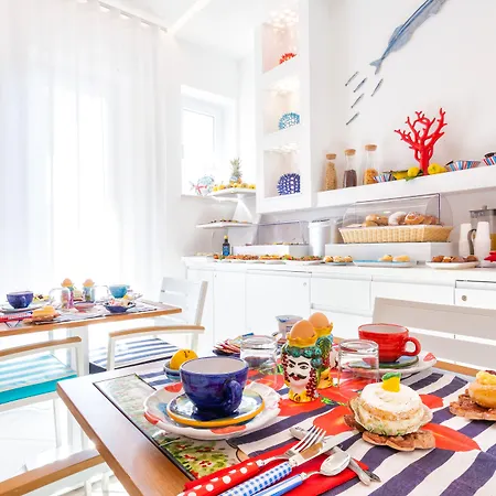 Yourhome - Sersale Suites-3