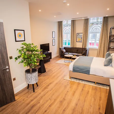 The Gresham Aparthotel-2