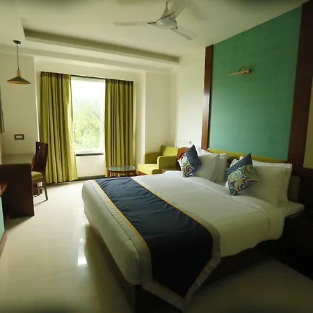The Pinnacle Inn Sarnath - Close To Sarnath Temple-2