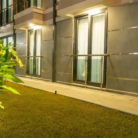Opera Suites Apart Hotel-2