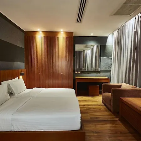 Luxx Langsuan Hotel - Sha Plus-3