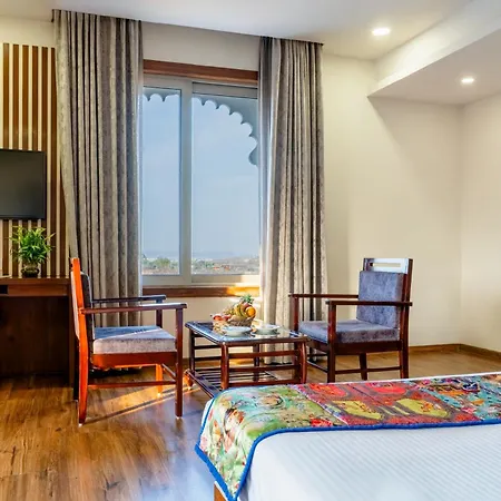 Hotel Paandora Grand,Udaipur-2
